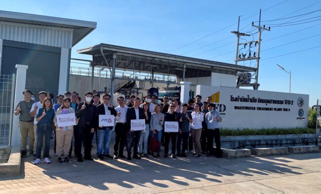 LINE_ALBUM_211265_๒๒๑๒๒๑_0