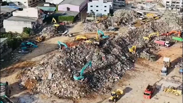 สงขลา-“เจ้าของที่ดิน” พักขยะ หลังเห็นภูเขากองขยะ วอนภาครัฐเร่งเคลียร์ขยะออกนอกพื้นที่หวั่นเกิดปัญหา”มลพิษและโรคระบาด”