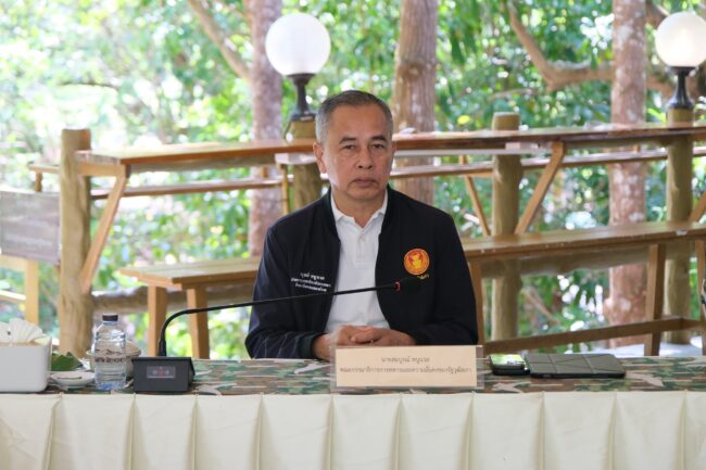 กมธ.การทหาร ลงพื้นที่เกี่ยวกับความมั่นคงทางเศรษฐกิจ ความมั่นคงทางทรัพยากรธรรมชาติและสิ่งแวดล้อม รวมทั้งการส่งเสริมการท่องเที่ยวเชิงสุขภาพ ณ อุทยานแห่งชาติน้ำตกหงาว จังหวัดระนอง