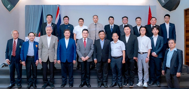 “อลงกรณ์-เอฟเคไอไอ.“ลุยส่งออกโมเดลใหม่สร้างรายได้ประเทศผนึกพันธมิตรอีคอมเมิร์ซไทยทั่วโลก ประเดิมตลาดจีนตั้งเป้าส่งออกทุเรียน-สินค้าเกษตรไทย2.5หมื่นล้าน พร้อมหนุน เอสเอ็มอี.บุกตลาดโลก