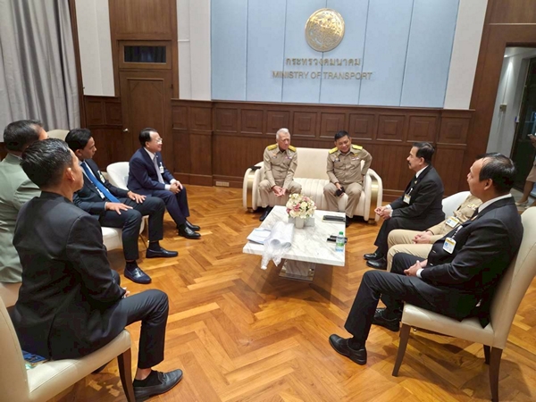 สว.สงขลา เข้าพบหารือแผนพัฒนาสงขลา และภาคใต้ กับ รองนายกรัฐมนตรี และ รัฐมนตรีคมนาคม เผยพร้อม ผลักดันนิคมอุตสาหกรรมจะนะส่วนรถไฟรางคู่ถึง สุไหงโกลก ปี 70